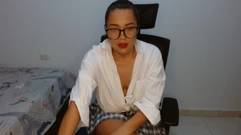 Snapshot of leydy_day chatting on 29, 10, 2025 leydy_day online show from 29, 10, 2025