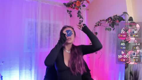   online show from 20, 12, 2024