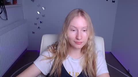 Leyla online show from 12, 9, 2025