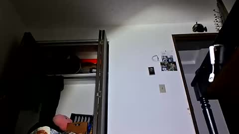 lezerae45791709 online show from 19, 9, 2025