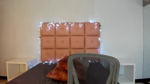 Snapshot of lhiamfitt chatting on 6, 12, 2024 lhiamfitt online show from 6, 12, 2024