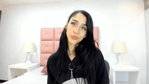 Snapshot of lhiamfitt chatting on 25, 1, 2025 lhiamfitt online show from 25, 1, 2025