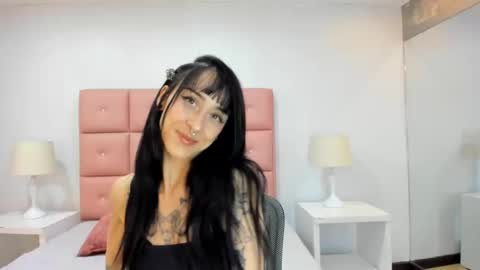 Snapshot of lhiamfitt chatting on 31, 1, 2025 lhiamfitt online show from 31, 1, 2025