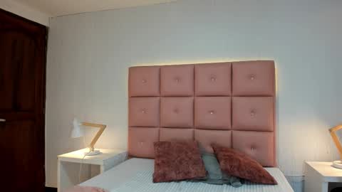 Snapshot of lhiamfitt chatting on 7, 11, 2025 lhiamfitt online show from 7, 11, 2025