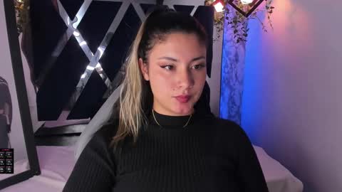 Lia  online show from 4, 1, 2025