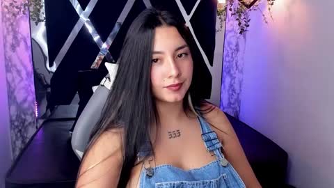 Lia  online show from 25, 1, 2025
