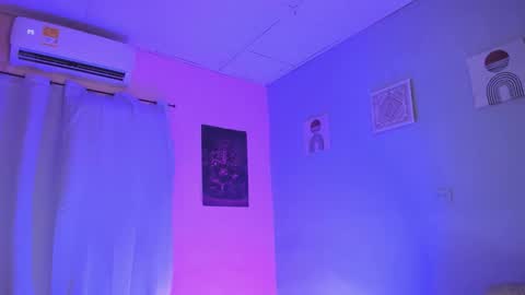 Lia 3 online show from 25, 10, 2025