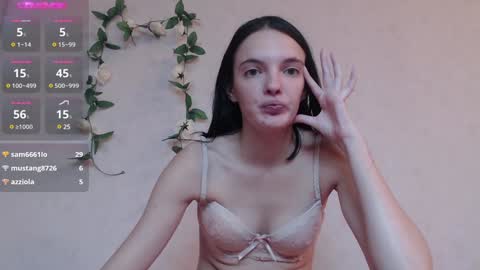 Lia online show from 1, 12, 2024