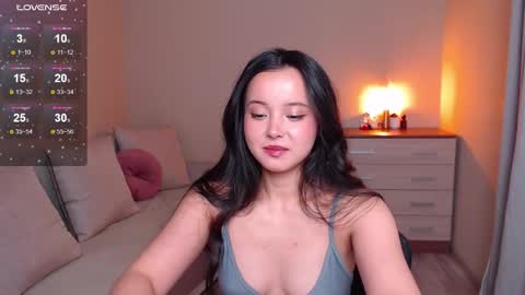 Snapshot of lia_hetty chatting on 9, 10, 2025 L I A online show from 9, 10, 2025