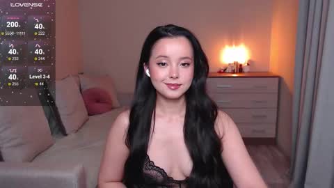 Snapshot of lia_hetty chatting on 16, 11, 2025 L I A online show from 16, 11, 2025