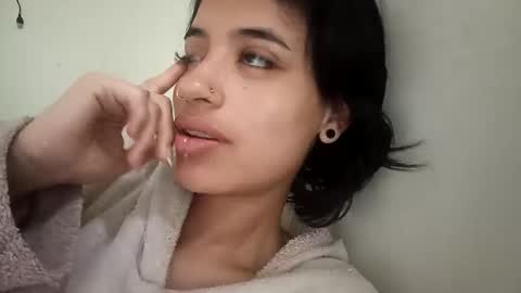 lia_leandro888 online show from 27, 3, 2026