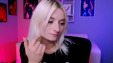 lia_make_love online show from 4, 10, 2025