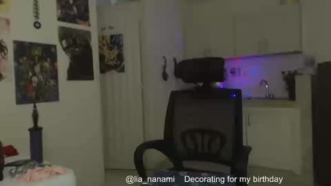 Snapshot of lia_nanami chatting on 22, 10, 2025 Lia  online show from 22, 10, 2025