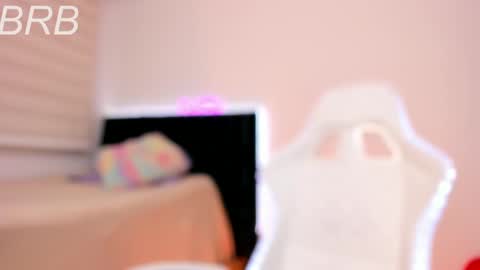 Little Queen Lia  online show from 10, 3, 2025