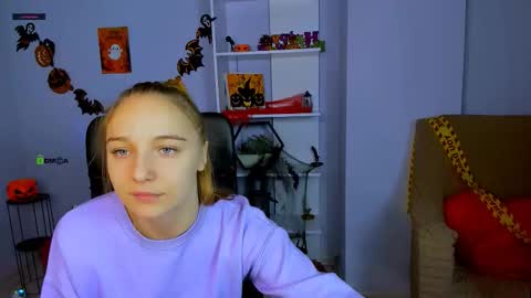 Lia online show from 3, 11, 2025