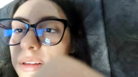 Snapshot of liaa_cute_ chatting on 21, 12, 2024 lia online show from 21, 12, 2024