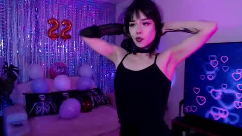 Liaa  online show from 15, 9, 2025