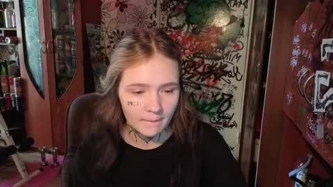 Snapshot of liaaa_li chatting on 17, 10, 2025 liaaa_li online show from 17, 10, 2025