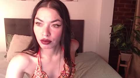 Snapshot of liafaith chatting on 28, 10, 2025 LIA online show from 28, 10, 2025