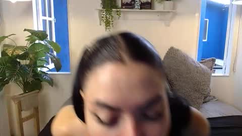 Snapshot of liafaith chatting on 23, 11, 2025 LIA online show from 23, 11, 2025