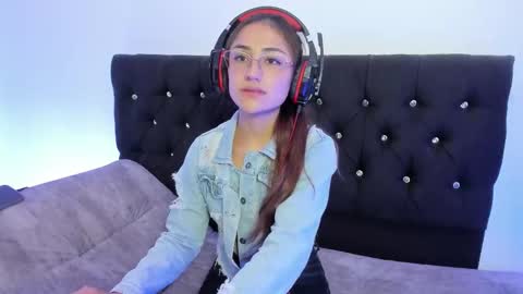 Liah  online show from 18, 11, 2025