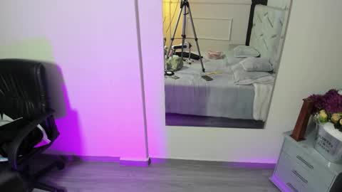 Snapshot of liahfontaine chatting on 2, 12, 2025 Liah Fontaine online show from 2, 12, 2025