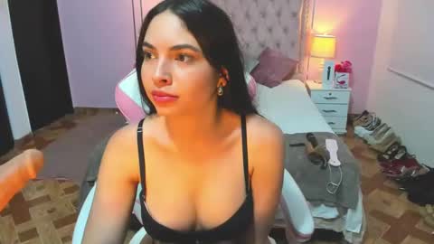 Liah online show from 11, 3, 2025