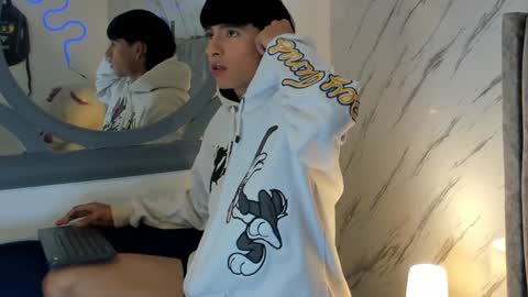 Snapshot of liam_055 chatting on 9, 1, 2025 Liam online show from 9, 1, 2025