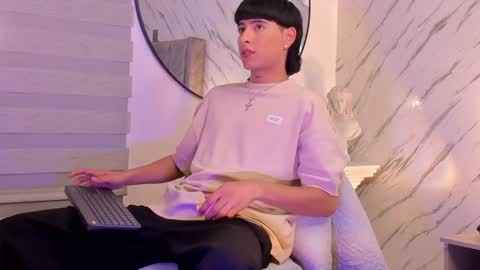 Snapshot of liam_055 chatting on 25, 1, 2025 Liam online show from 25, 1, 2025