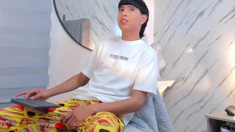 Snapshot of liam_055 chatting on 25, 1, 2025 Liam online show from 25, 1, 2025