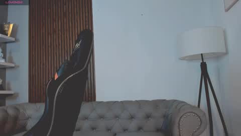 Liam Collins online show from 17, 10, 2025