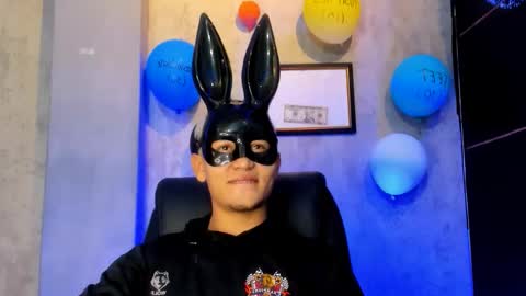 liam_knight online show from 24, 11, 2025