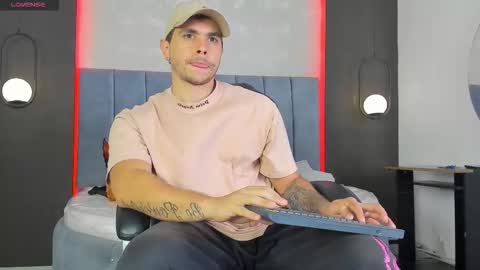 Snapshot of liam_walk chatting on 17, 2, 2026 Liam online show from 17, 2, 2026