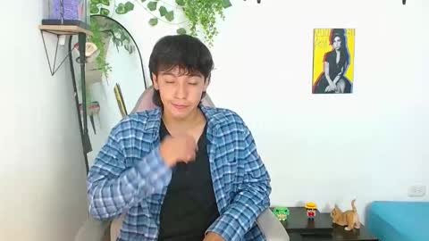 Snapshot of liam_xul chatting on 27, 10, 2025 liamxul online show from 27, 10, 2025