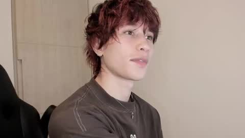 Liam online show from 4, 2, 2026