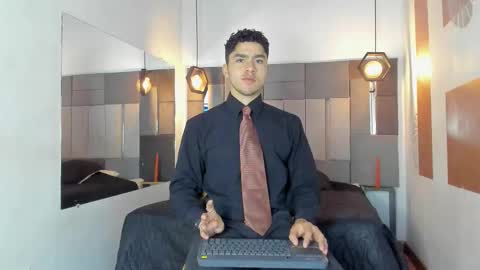 Liam online show from 4, 2, 2026