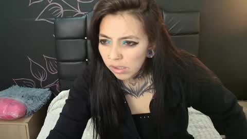 L I A M O N R O E online show from 12, 1, 2026