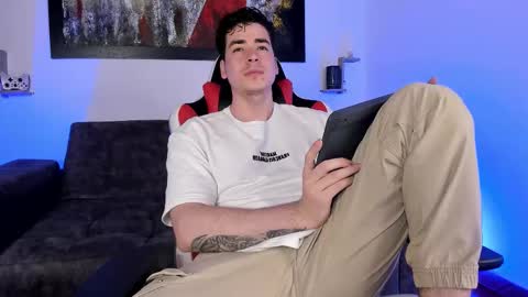 liamwyatt_ online show from 20, 12, 2025