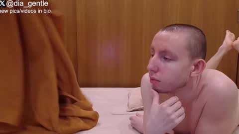 Dia and Julian online show from 10, 3, 2026