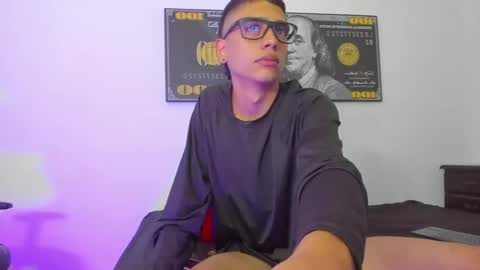    online show from 17, 12, 2024