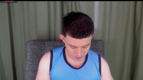 lian_eathan online show from 27, 10, 2025