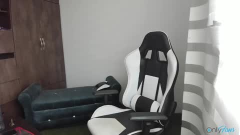 Lian storm online show from 22, 11, 2025