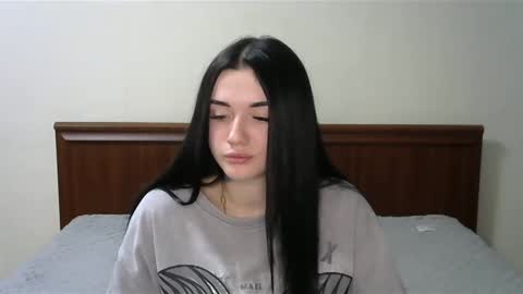 liana_diva online show from 28, 2, 2025