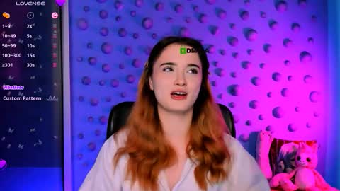 Little Liana  online show from 26, 11, 2025