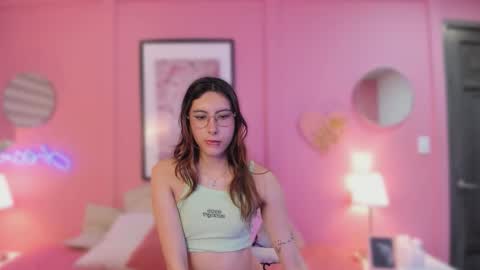 liana_maia online show from 16, 12, 2025