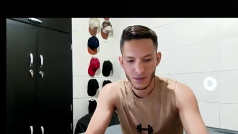 liano_sexy08 online show from 23, 9, 2025