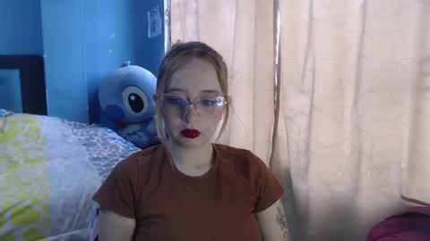 Lia Roberts online show from 29, 1, 2025