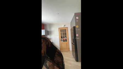 Snapshot of lib_ertine32 chatting on 18, 11, 2025 Lib ertine32 online show from 18, 11, 2025