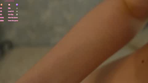 Elena online show from 10, 10, 2025