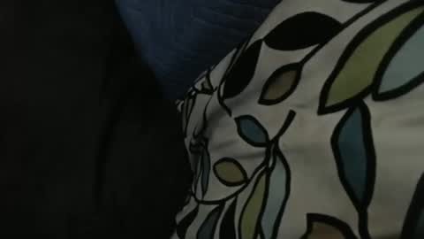 lickurlipz1 online show from 11, 3, 2025